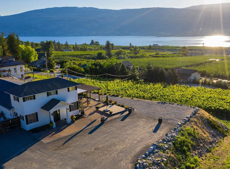 Lunessence Winery